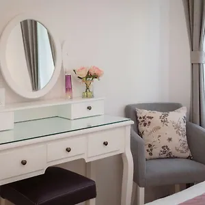 https://apartments-centerlink.splithotels.org
